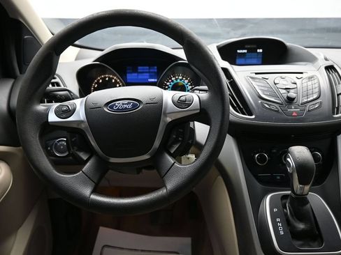 Used 2013 Ford Escape SE FWD image 12