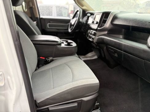 Used 2019 RAM 2500 Big Horn AWD/4WD image 9