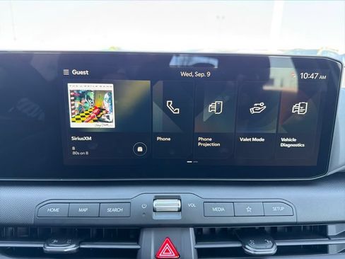 New 2026 Kia K4 FWD image 12