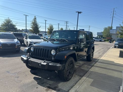 Used 2017 Jeep Wrangler Unlimited Sport AWD/4WD image 7