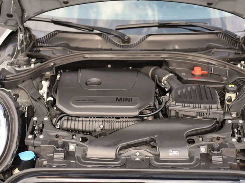 Used 2020 MINI Cooper Clubman S w/ Premium Package image 43