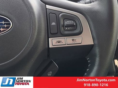 Used 2017 Subaru Forester 2.5i Touring image 31