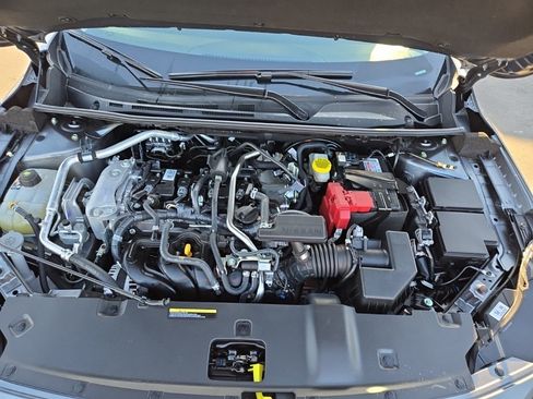 Used 2026 Nissan Sentra SR w/ Floor Mat Package FWD image 12