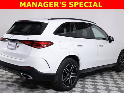 Certified 2025 Mercedes-Benz GLC 300 4MATIC image 6
