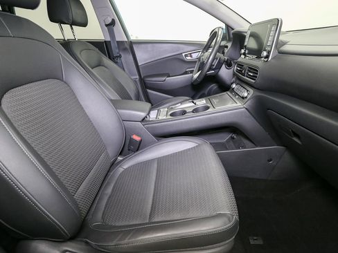 Used 2019 Hyundai Kona Ultimate image 17