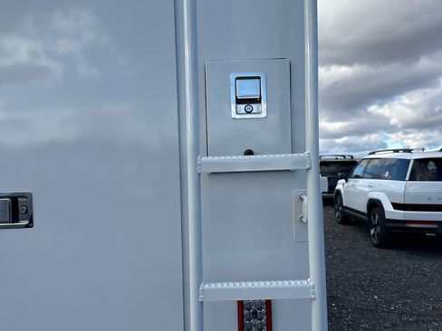 New 2025 GMC Savana 3500 w/ Power Convenience Package image 5