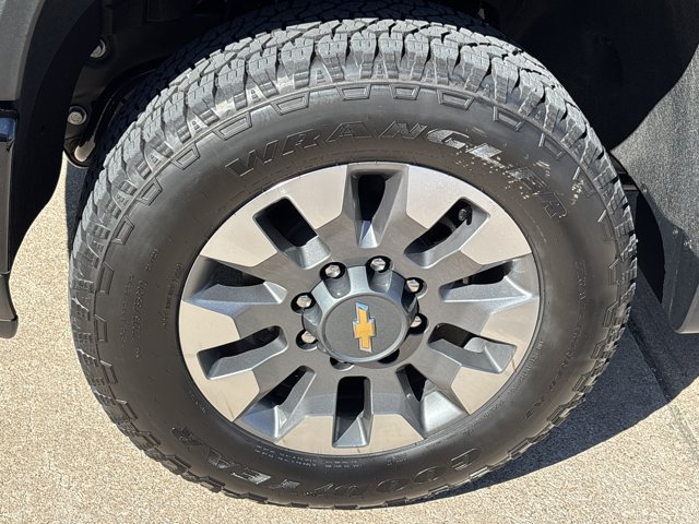 New 2026 Chevrolet Silverado 2500 Custom w/ Custom Value Package AWD/4WD image 9