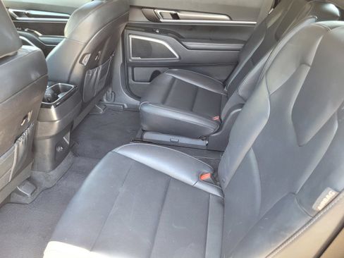 Used 2024 Kia Telluride S w/ S Sunroof Package FWD image 12