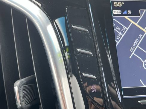 Used 2019 Cadillac Escalade ESV Premium Luxury image 54