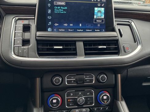 Used 2023 Chevrolet Tahoe High Country w/ Premium Package image 22