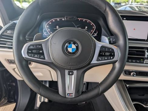 Used 2019 BMW X5 xDrive40i w/ M Sport Package AWD/4WD image 12