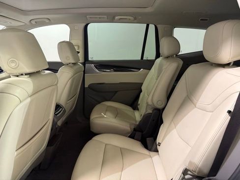 Used 2023 Cadillac XT6 Premium Luxury AWD/4WD image 26