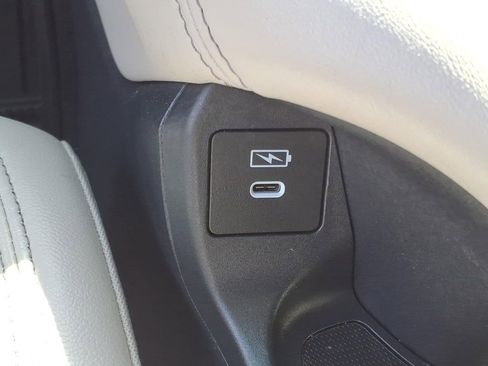 Used 2024 Honda HR-V EX-L image 16