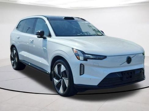 Certified 2025 Volvo EX90 Ultra image 1