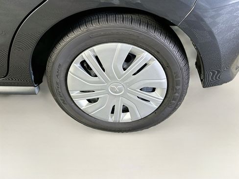 Used 2024 Mitsubishi Mirage ES FWD image 11