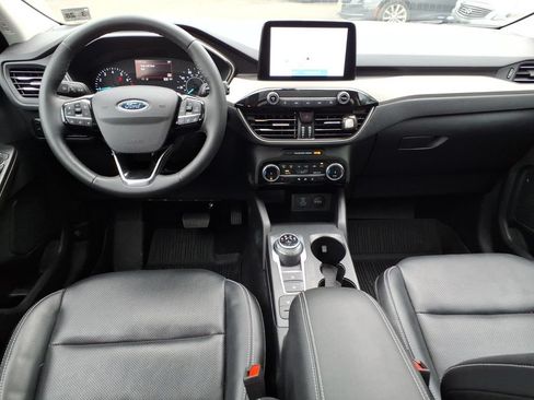 Certified 2022 Ford Escape SEL AWD/4WD image 6