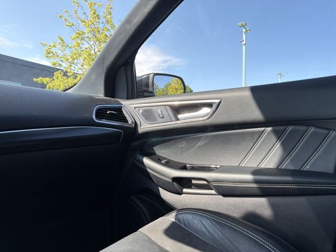 Used 2020 Ford Edge ST w/ Equipment Group 401A AWD/4WD image 23