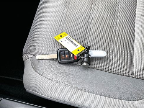 Used 2020 Honda CR-V LX image 29