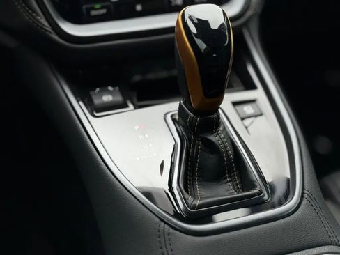 Used 2025 Subaru Outback Wilderness w/ Wilderness Package image 33