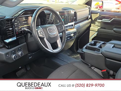 Used 2024 GMC Sierra 1500 SLE image 12