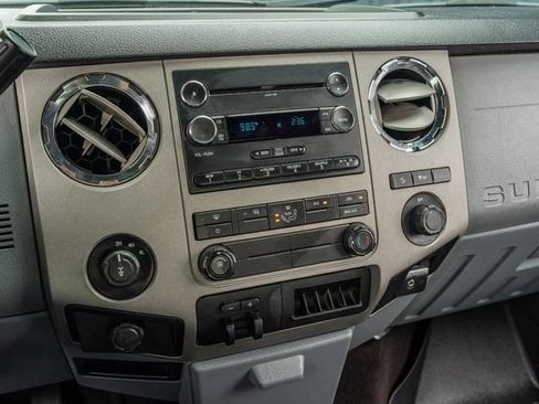 Used 2015 Ford F250 XLT w/ XLT Value Package AWD/4WD image 26
