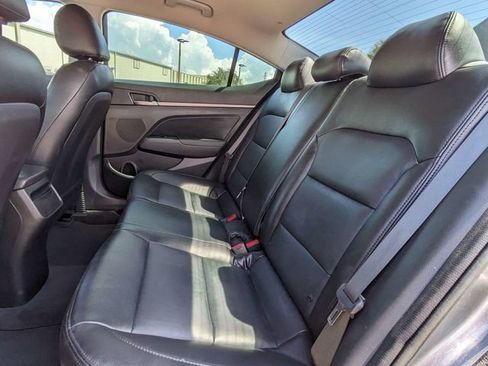 Used 2018 Hyundai Elantra SEL FWD image 13