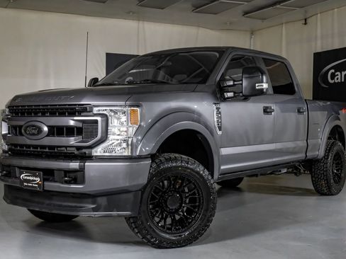 Used 2022 Ford F250 XL w/ STX Appearance Package AWD/4WD image 5