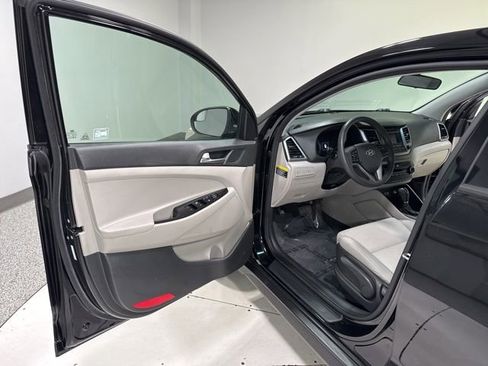 Used 2018 Hyundai Tucson SE FWD image 6