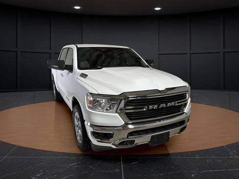 Used 2021 RAM 1500 Big Horn AWD/4WD image 3