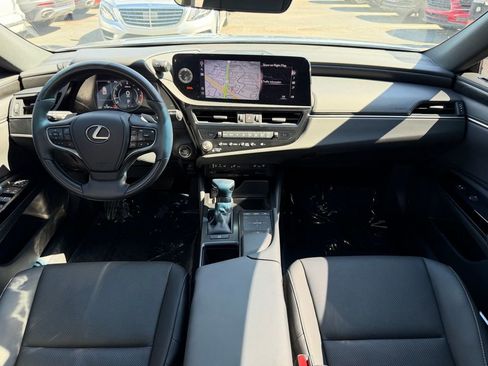 Used 2022 Lexus ES 350 w/ Premium Package FWD image 28