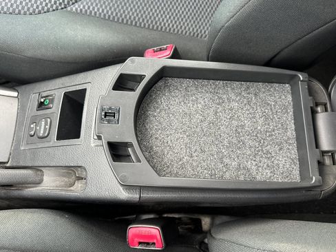 Used 2011 Toyota RAV4 Sport image 32