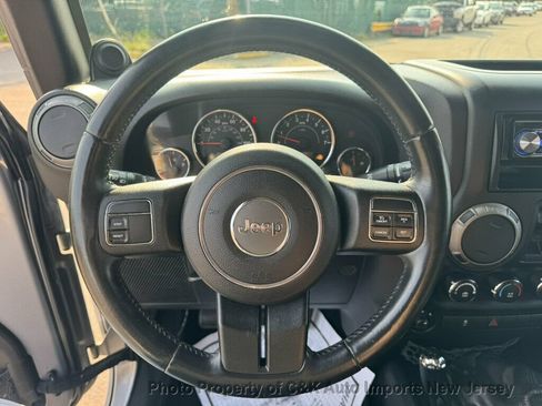 Used 2013 Jeep Wrangler Unlimited Sport AWD/4WD image 17