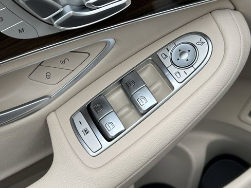 Certified 2019 Mercedes-Benz GLC 300 GLC 300 image 13