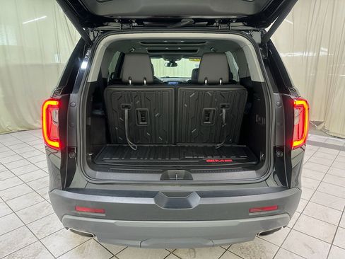 Used 2023 GMC Acadia AT4 w/ Technology Package AWD/4WD image 8