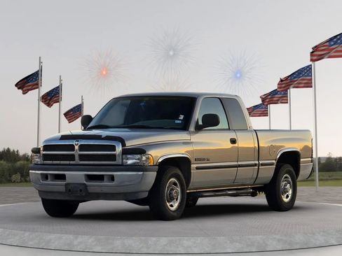 Used 1998 Dodge Ram 2500 Truck 2WD Quad Cab image 4