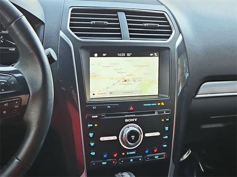 Used 2018 Ford Explorer Sport w/ Equipment Group 401A image 27
