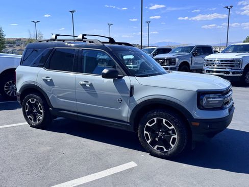Certified 2023 Ford Bronco Sport Outer Banks w/ Tech Package AWD/4WD image 4