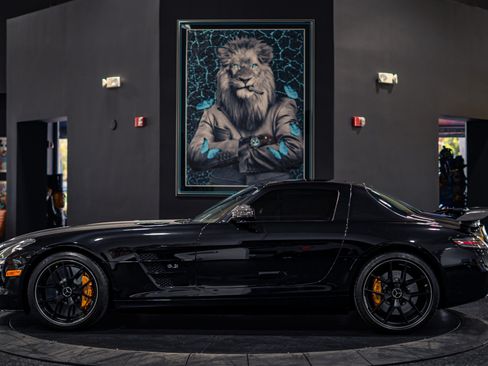 Used 2015 Mercedes-Benz SLS AMG GT Final Edition image 13