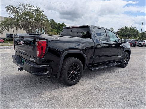 Used 2023 GMC Sierra 1500 Elevation w/ Elevation Premium Package AWD/4WD image 5