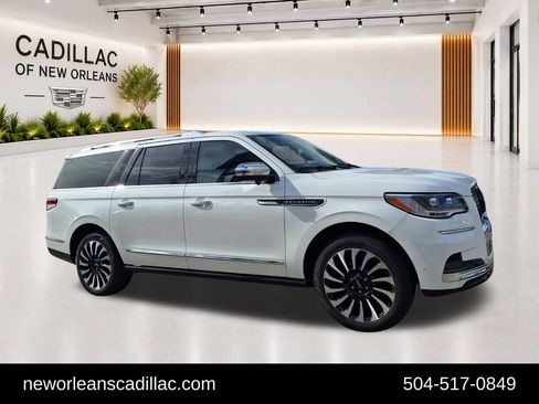 Used 2024 Lincoln Navigator L Black Label AWD/4WD image 1