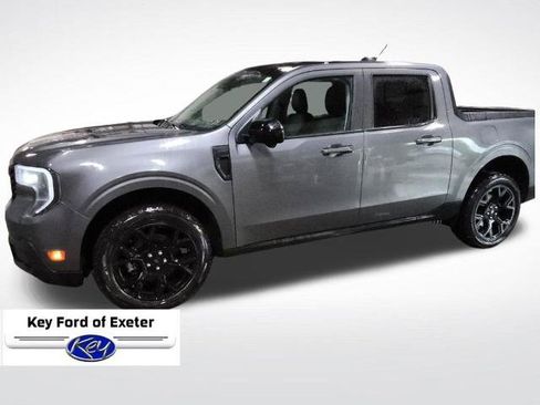 Certified 2025 Ford Maverick Lariat w/ Black Appearance Package AWD/4WD image 9