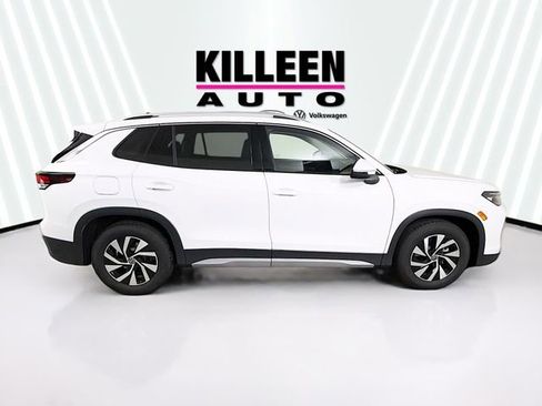 New 2026 Volkswagen Tiguan S FWD image 8
