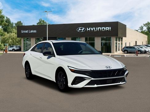 New 2026 Hyundai Elantra SEL Sport Premium image 11