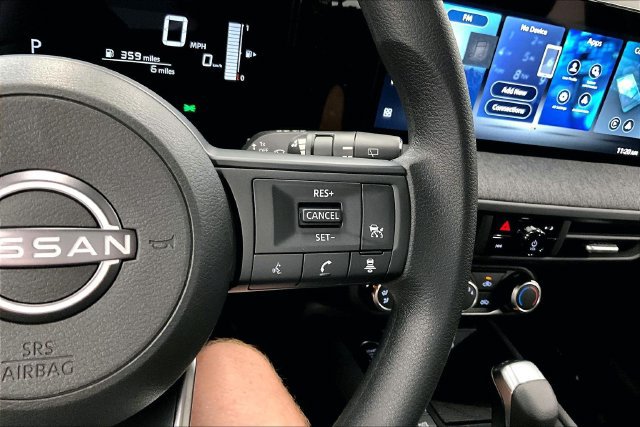 New 2027 Nissan Kicks S FWD image 24