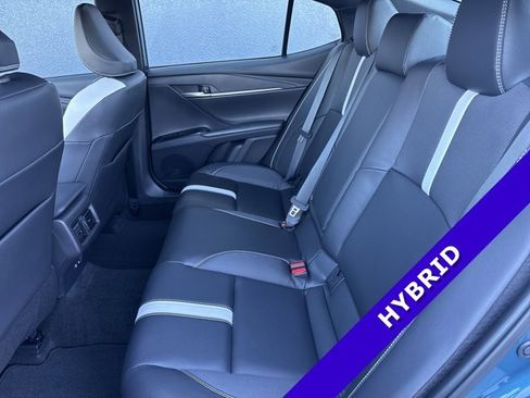 Used 2026 Toyota Camry SE image 6