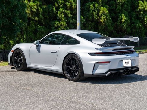 Certified 2026 Porsche 911 GT3 RWD image 4