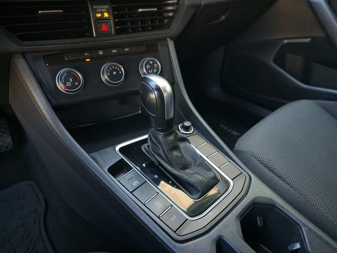 Used 2019 Volkswagen Jetta S w/ Driver Assistance Package FWD image 21