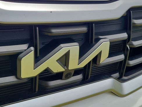 Used 2024 Kia Telluride SX Prestige image 5