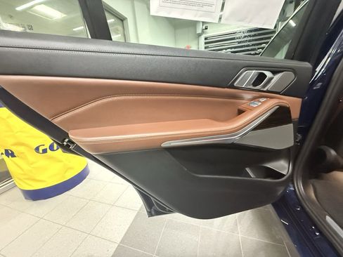 Used 2020 BMW X7 xDrive40i w/ Executive Package image 42