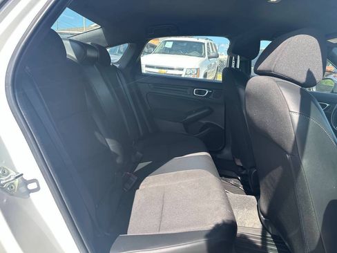 Used 2023 Honda Civic Sport image 16